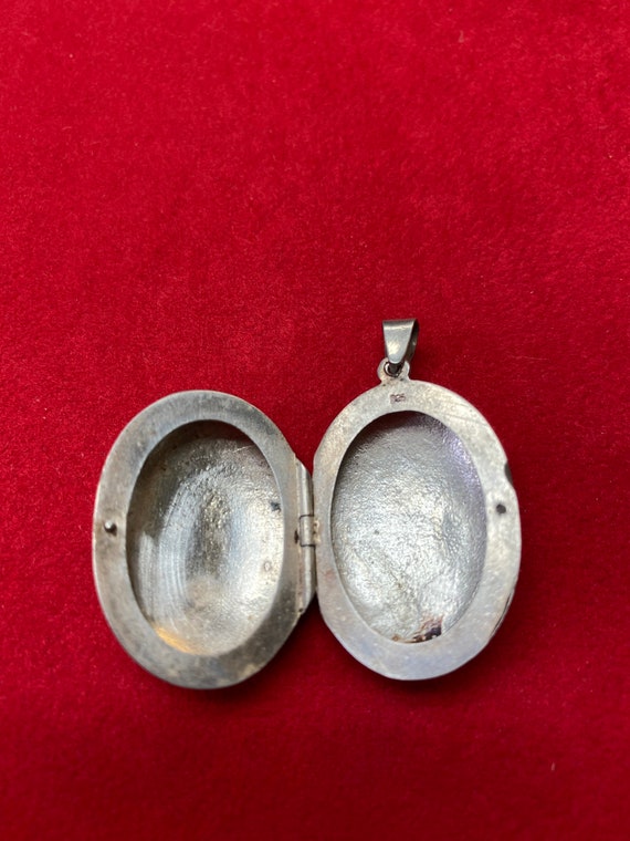 Vintage Sterling Silver Locket - image 3