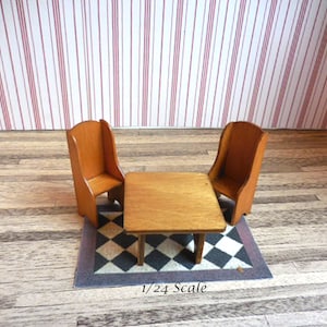 Wood Table and Chair Set ~ 1:24 Scale ~ Dollhouse Miniature
