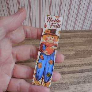 Hello Fall Scarecrow Porch Sign ~ Dollhouse Miniature