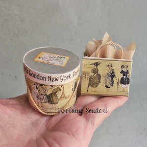 Lady&#39;s Fashionable Hat Box & Shopping Bag ~ Dollhouse Miniature
