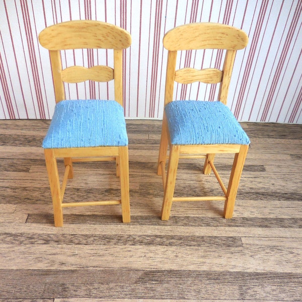 Pair of Oak Counter Stools ~ Dollhouse Miniatures