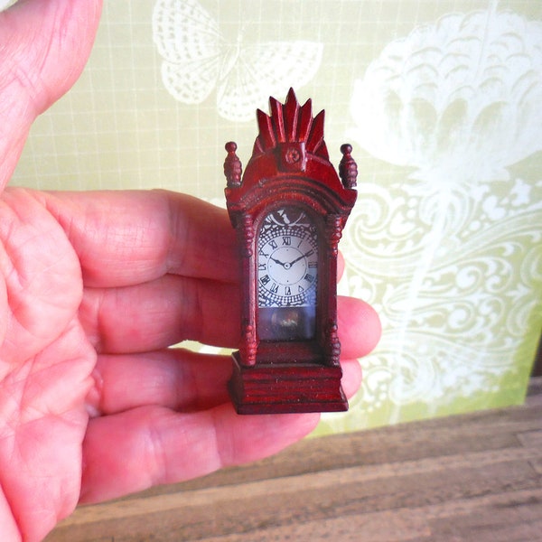Ornate Mantle Clock ~ Dollhouse Miniature