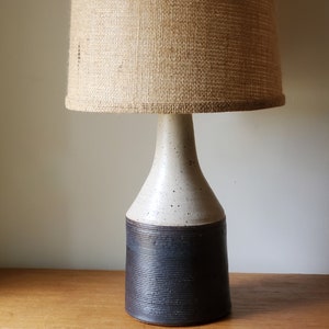 Ceramic Table Lamp Tapered Comb image 1