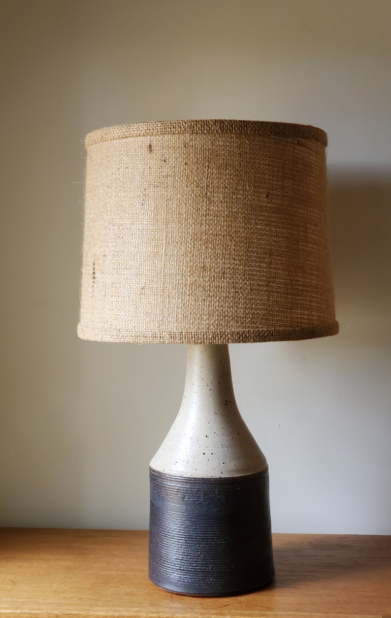 Ceramic Table Lamp Tapered Comb 画像 1