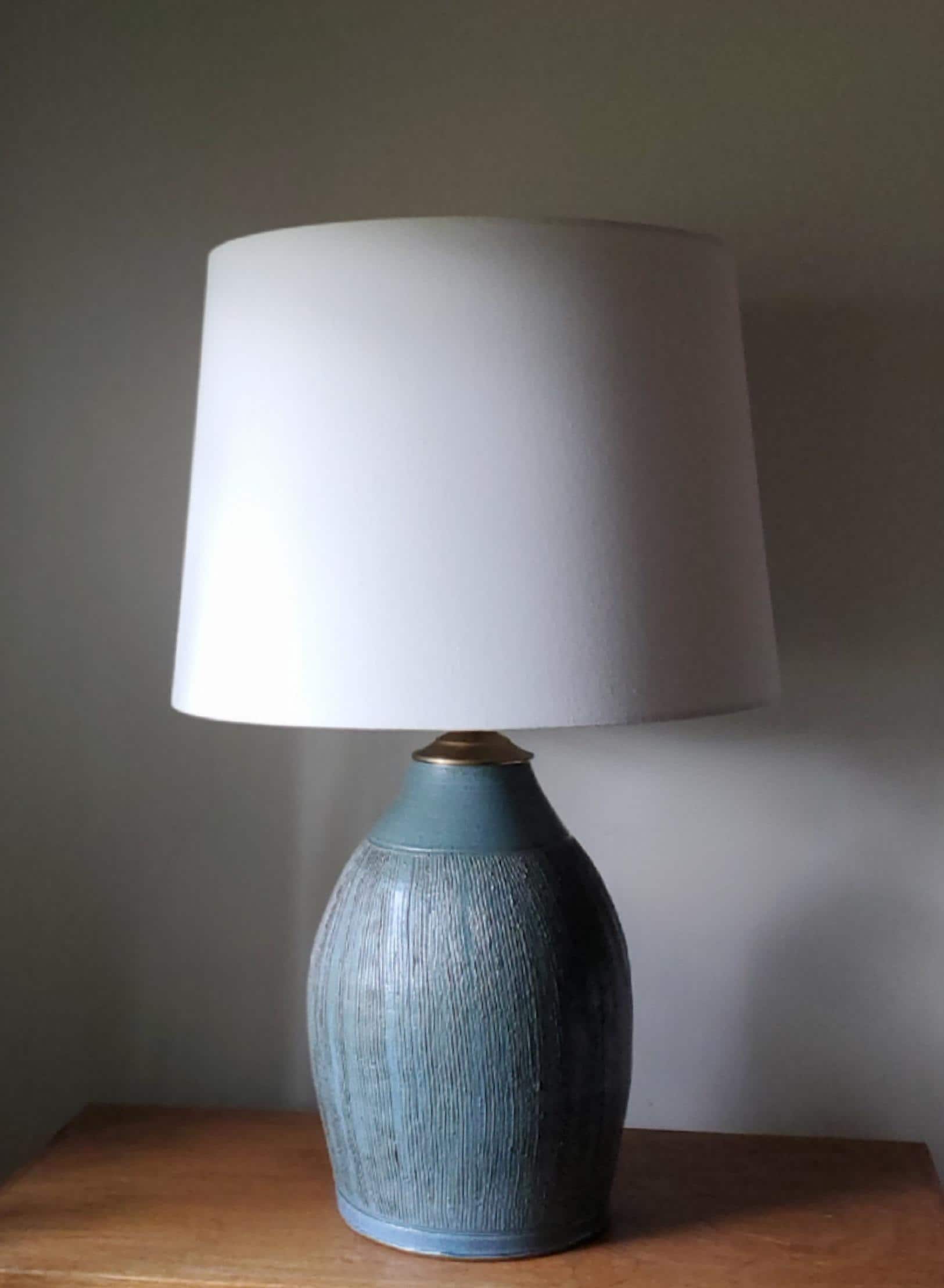 Handcrafted Ceramic Lamp | Combed Oval | Blue - Etsy, image size:1625x2216