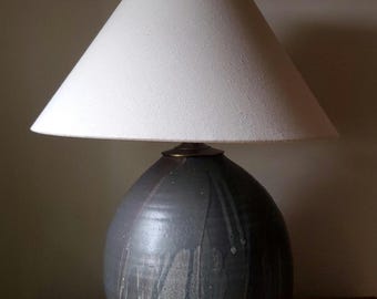 Handcrafted Ceramic Lamp | Round | Underhill | 1E