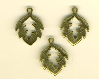 Feuilles de métal bronze bronze ajourées, set de trois breloques filigranées de 20 mm, charms bronze pour création de bijoux fantaisie