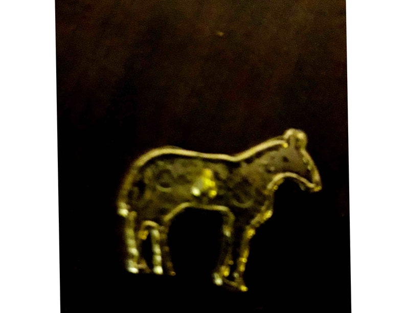 Bouton vintage zèbre en métal doré, dimension 32-20 millimètres, embellissement couture original, pièce unique, collection animaux image 2