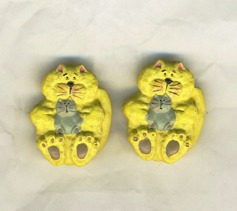 Boutons chats gris et jaune couture enfant deux pièces 30 image 0