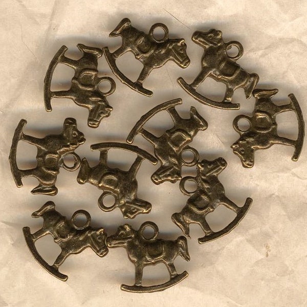 Lot de breloques cheval à bascule en métal bronze, 10 ou 20 pièces pour création de bijoux, liquidation