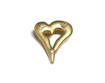 Golden heart and two flowers brooch, 33 millimeters, gift for a woman, romantic, vintage in new condition