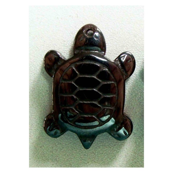 Pendentif tortue noire en hématite, 20 sur 26 mm, reptile en pierre dure à reflet argenté pour création de bijoux, colliers, bracelets