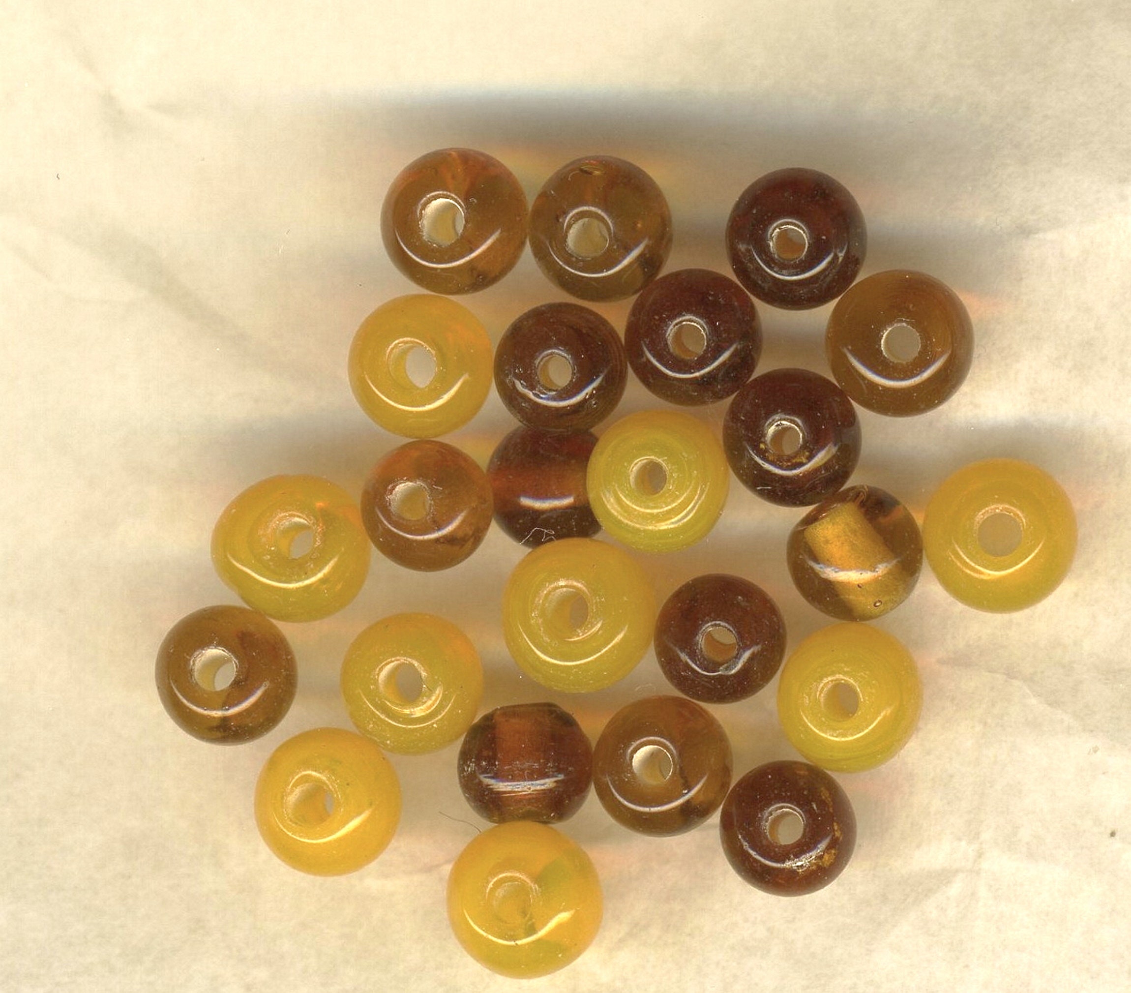 Algebraisk Under ~ pålidelighed Glass Beads in Amber Color and Topaz in Mixture 20 Pieces of - Etsy