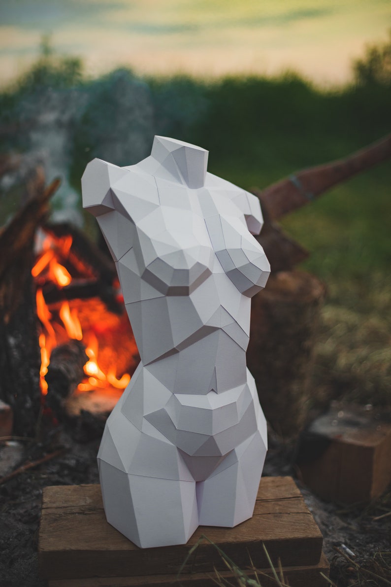 Papercraft 3D WOMAN BODY pattern sculpture pepakura paper girl | Etsy