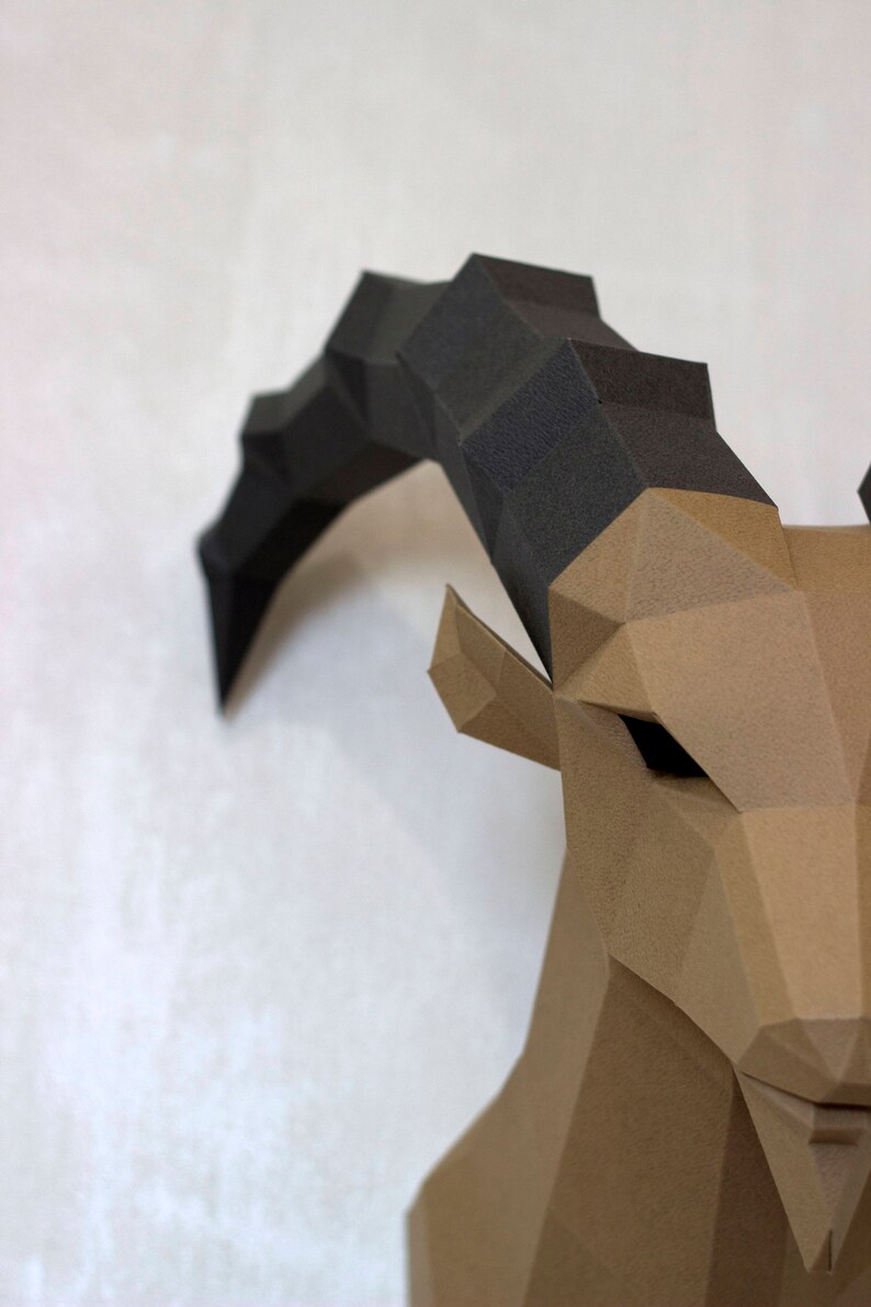 Minecraft Papercraft Goat