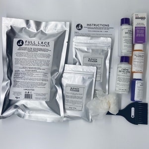 K&ouml;nnte beinhalten: Komplettes Per&uuml;cken-Set mit Spitze, bestehend aus Bleichpulver, Entwickler, neutralisierendem Shampoo und einer B&uuml;rste. Das Set enth&auml;lt Anweisungen f&uuml;r die Verarbeitung der Spitze.