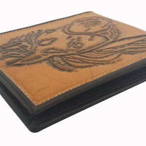 Portafoglio uomo. Portafoglio in pelle. Portafoglio in pelle inciso. Porta carte in pelle di lucertola. Portafoglio uomo in pelle. Portafoglio personalizzato.