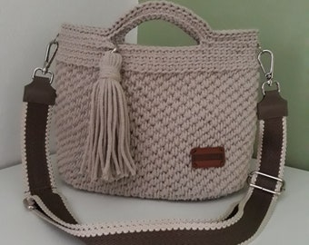 Gehäkelte Tasche aus Baumwollseil/Flechtgarn, Shopper, Geschenk, Ostern, Handarbeit,