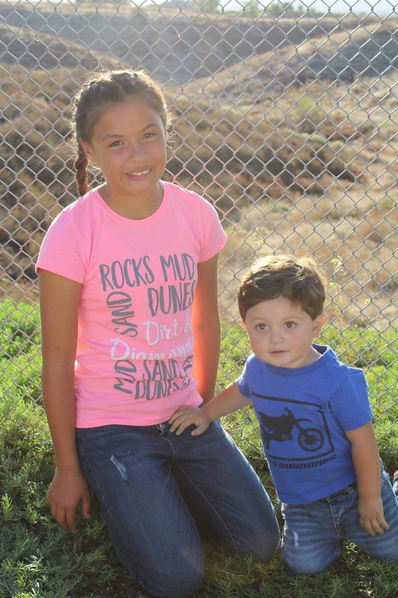 Girl's Dunes•Mud•Rock Tee
