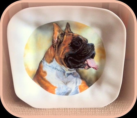 Assiette Carrée Motif Tête de Chien Boxer Réalisé sur La Porcelaine Limoges Blanche
