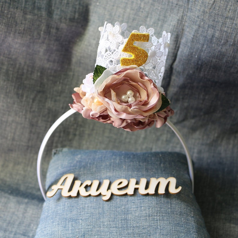 Baby Flower Crown Birthday Crown Baby Crown of lace 1st birthday Princess Crown Baby Girl Crown Flower Girl Crown Mini Crown Headband Crown