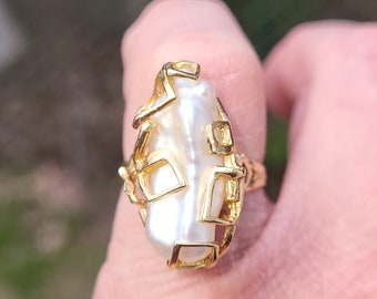 Spectacular Estate Rare Vintage 14k gold ladies ring with Large Baroque pearl Great Geometric Squares brutalist modernist design WATCH VIDEO