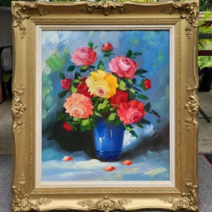 Increíble pieza vintage MCM 1960s mediados de siglo espectacular calidad bodegón de rosas en jarrón pintura al óleo marco dorado adornado VER VIDEO