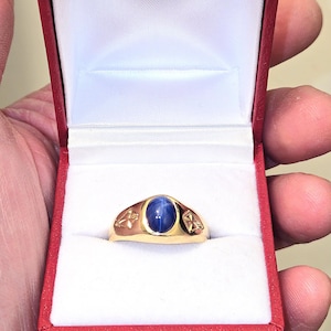 Amazing vintage retro 10k yellow gold mens ladies Gothic style ring stunning 6 ray synthetic Blue Star sapphire Stunning Effects WATCH VIDEO