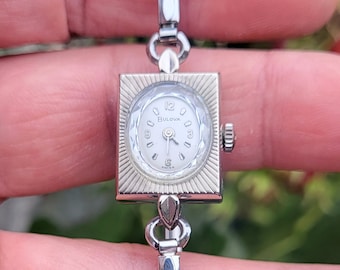 Amazing Estate Find 1960s MCM Mid Century 14k white gold ladies Bulova wristwatch Nice Face Fancy textured Sunburst bezel WATCH VIDEO