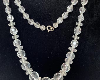 1950s  Graduated Glass Bead Necklace