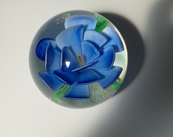 Vintage Chinese Floral Paperweight