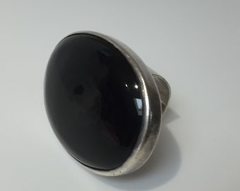 Black Onyx and Silver Ring purported to have been owned by "Grotbags"