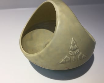 Art Deco Beswick Basket designed in 1937 Shape Number 476