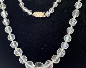 1950s  Graduated Glass Bead Necklace