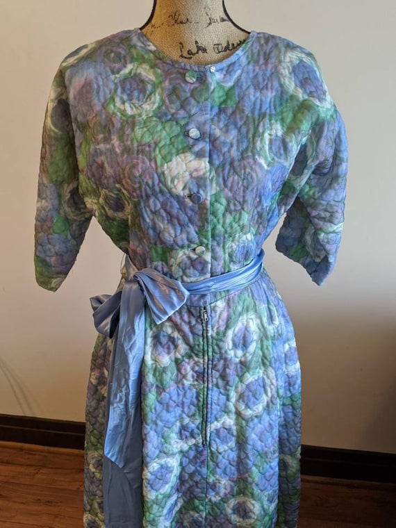 1950s watercolor floral satin robe by Diana Dean /