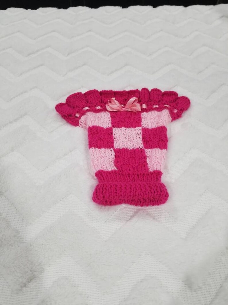 Dog ruffle sweater. Dog knit sweater