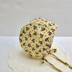 Spring rose bonnet. Cotton bonnet . Sun bonnet .