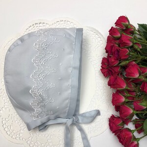 Bonnet for baby.Cotton baby bonnet .Easter bonnet.