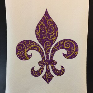 Fleur de Lis guest towel.Mardi Gras kitchen decor.Mardi Gras hostess gift