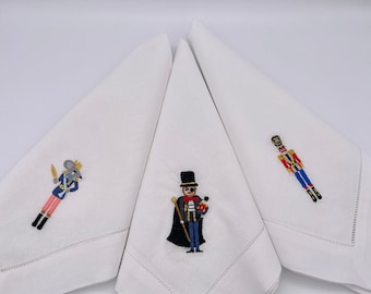 Nutcracker Dinner napkins.Linen Christmas napkins.Xmas table linens