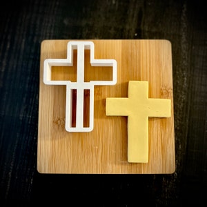CHRISTIAN CROSS Cookie Cutter / Fondant Cutter