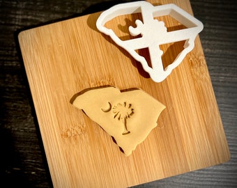 SOUTH CAROLINA State Palmetto Moon Cookie Cutter / Fondant Cutter