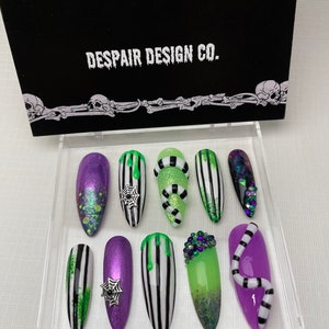 Beetlejuice Press-On Nails: Luxury Goth Halloween Acrylic Nails