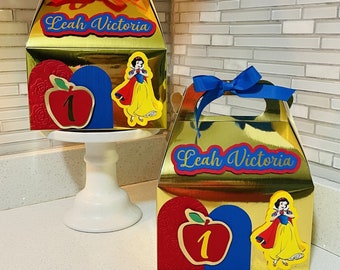 Snow White Party Favor Boxes: Personalized Candy Box, Set of 8