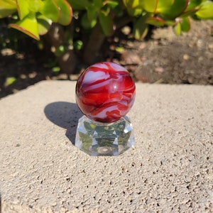 43mm Handmade Sphere, Borosilicate Glass, Blood Red/Cream White Swirl with Acrylic Stand