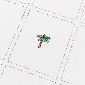 以下が含まれることがあります： 白い背景に、茶色の幹を持つ緑色のヤシの木