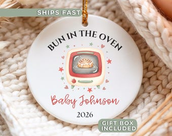 Personalized Pregnancy Announcement Ornament, Pregnancy Reveal 2025 Christmas Ornament Custom Grandma Grandpa Ornament Grandparent Keepsake