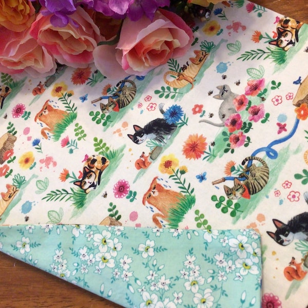 Spring table runner cat table runner Spring kitten table runner cat lover summer cat Spring kitten country farmhouse cat Spring cat decor