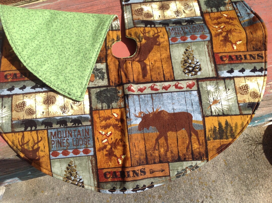Moose Christmas Tree Skirt 