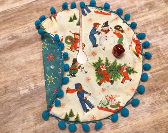 Mini vintage scene Christmas Tree skirt children playing mini christmas tree skirt 12" table top Retro Christmas tree skirt mini tree skirt